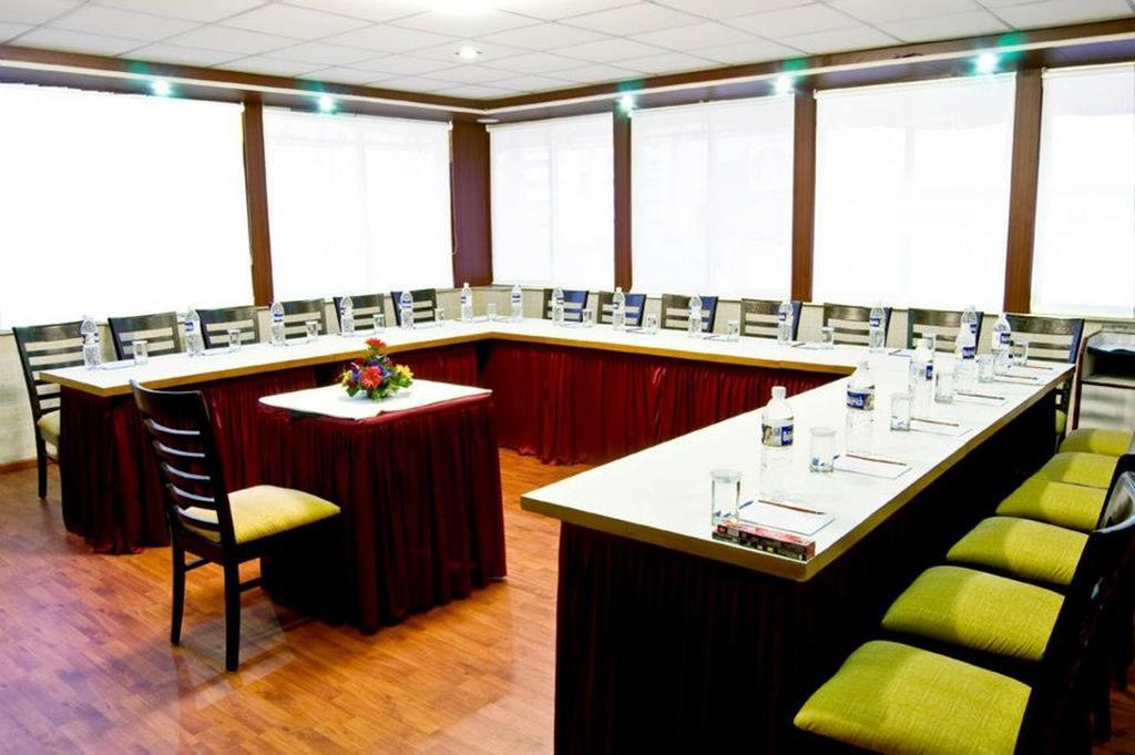 Hotel Heritage Dakshin Navi Mumbai Eksteriør billede
