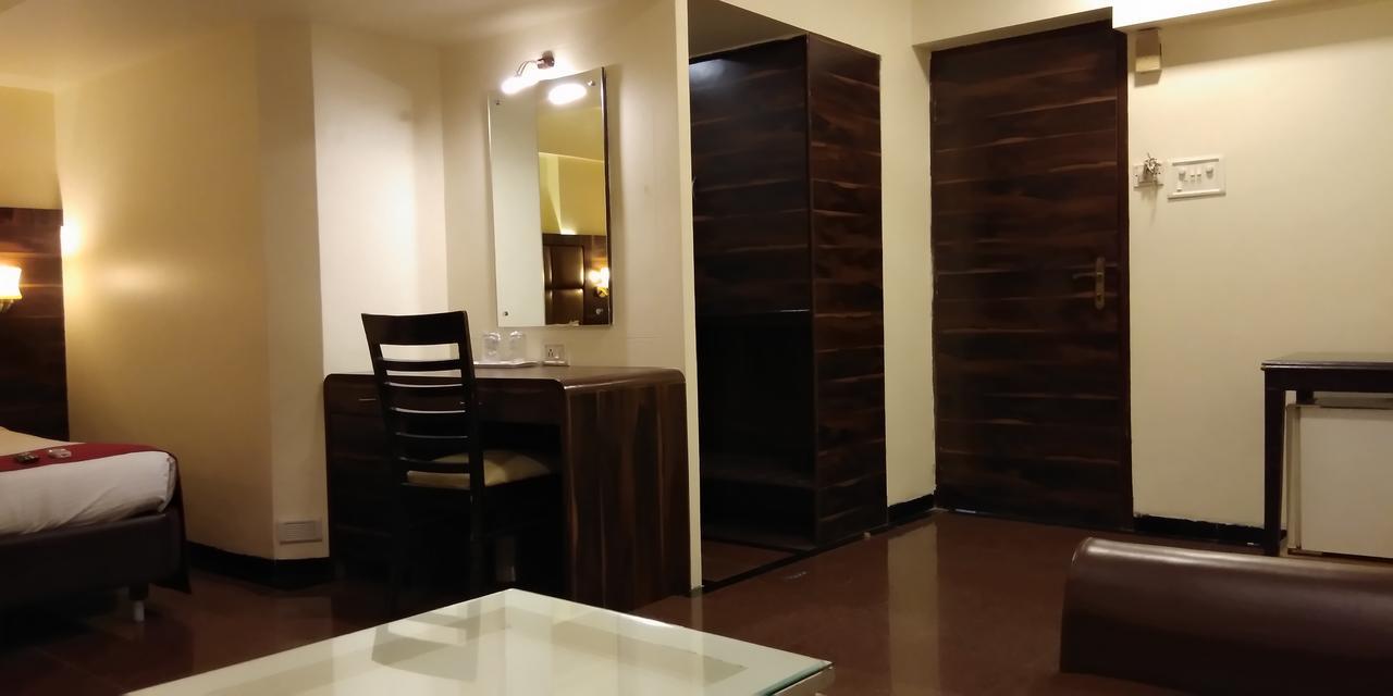 Hotel Heritage Dakshin Navi Mumbai Eksteriør billede