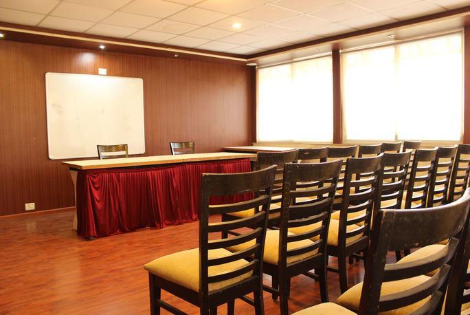 Hotel Heritage Dakshin Navi Mumbai Eksteriør billede